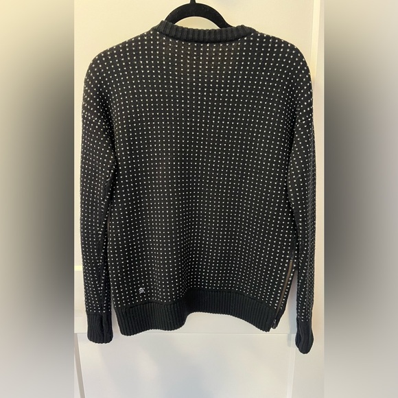 Lululemon Knitted Sweater - Picture 6 of 6